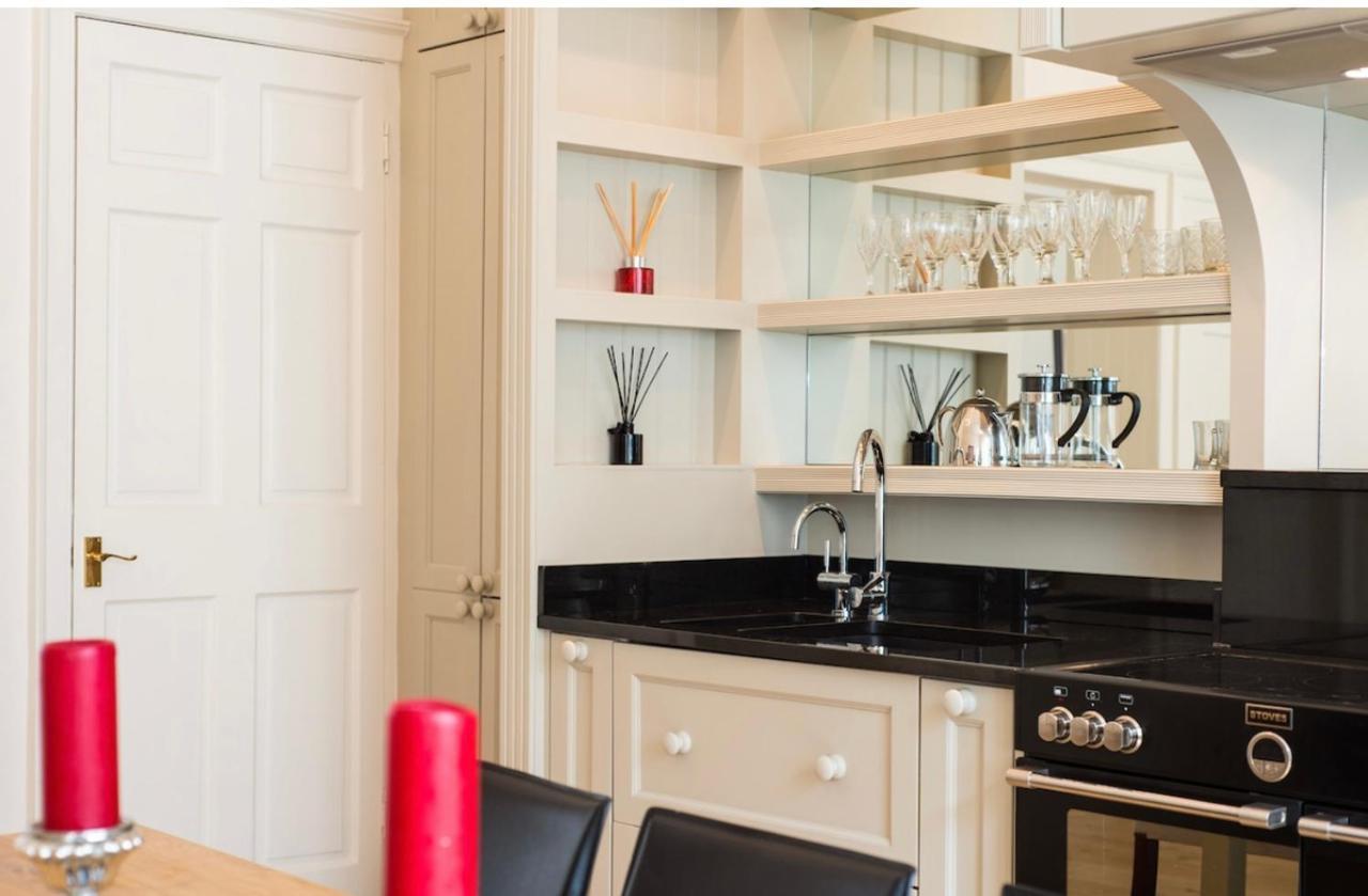 Luxurious City Centre Self Catering Apartment Edinburgh Ngoại thất bức ảnh